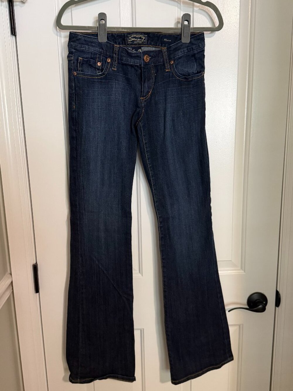 Seven7 Jeans (size 27)
